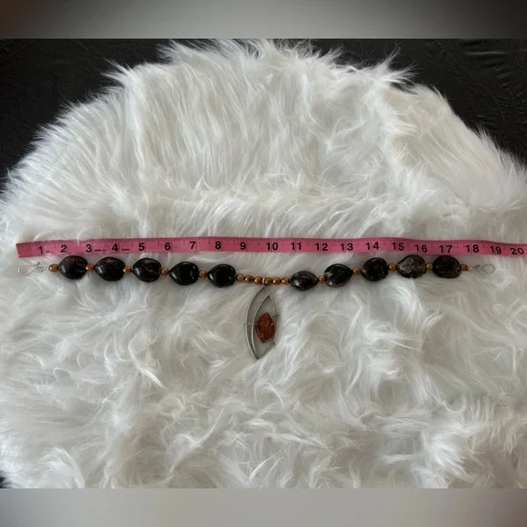 NWOT Hawaiian Kukui Nut Necklace with Amber & Sterling Silver Pendant - Picture 6 of 9